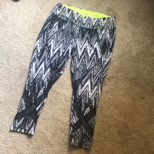 Bundle of two leggings!